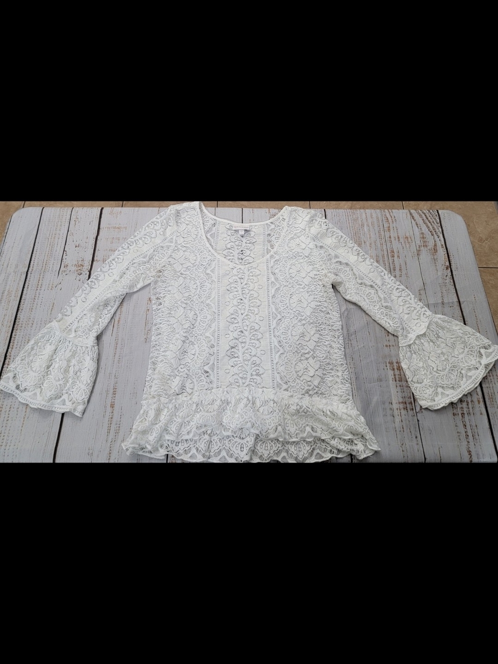 Shyanne White Lace Bell Sleeve Ruffle Hem Blouse